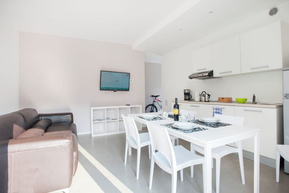 Living and dining room