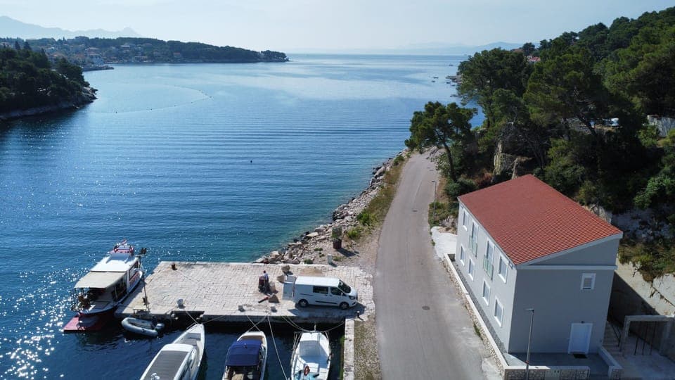 exterior, facade, surrounding area