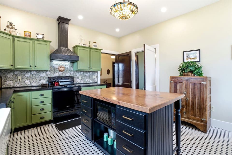 Private kitchen