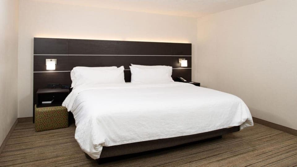 Bedroom. Interior and views may vary based on location and availability.