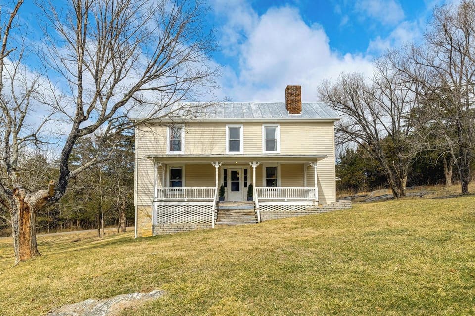 Lexington Vacation Rental | 4BR | 2BA | 2,380 Sq Ft