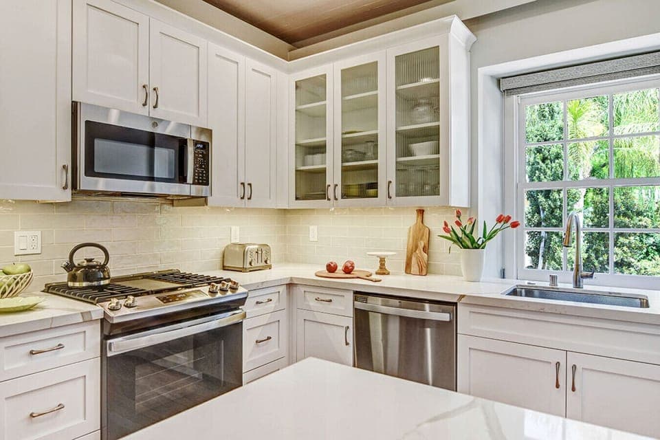 Cielo @ Bungalow 313 Sonoma Vacation Rental - Kitchen