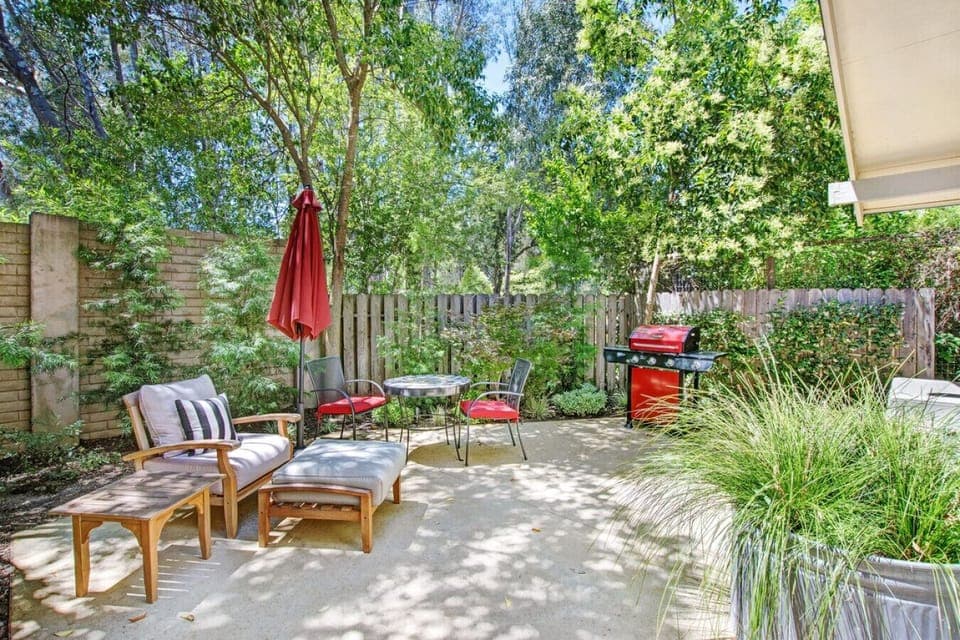 Bungalow 313 - Whole Property Buy Out