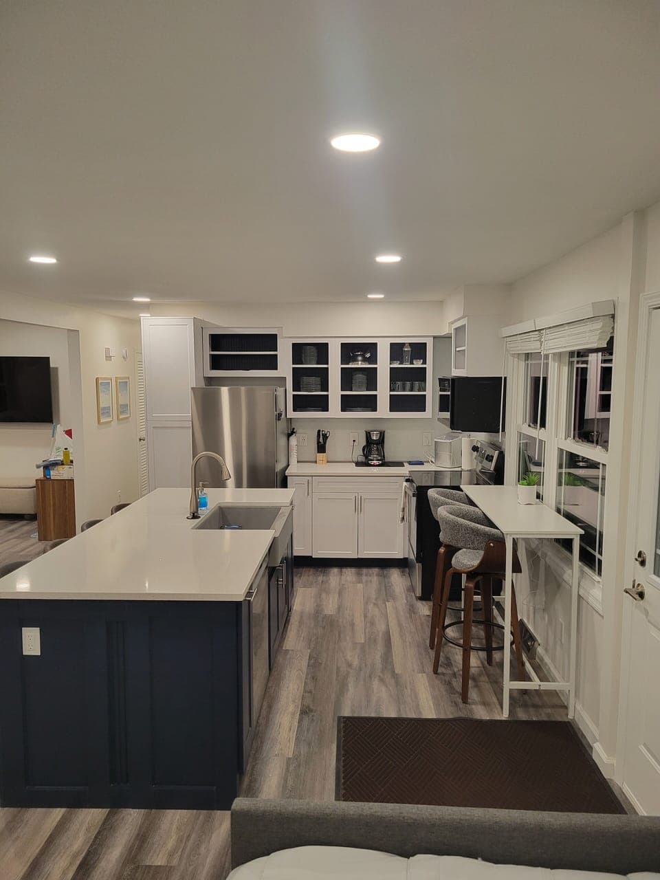 Open face cabinets 