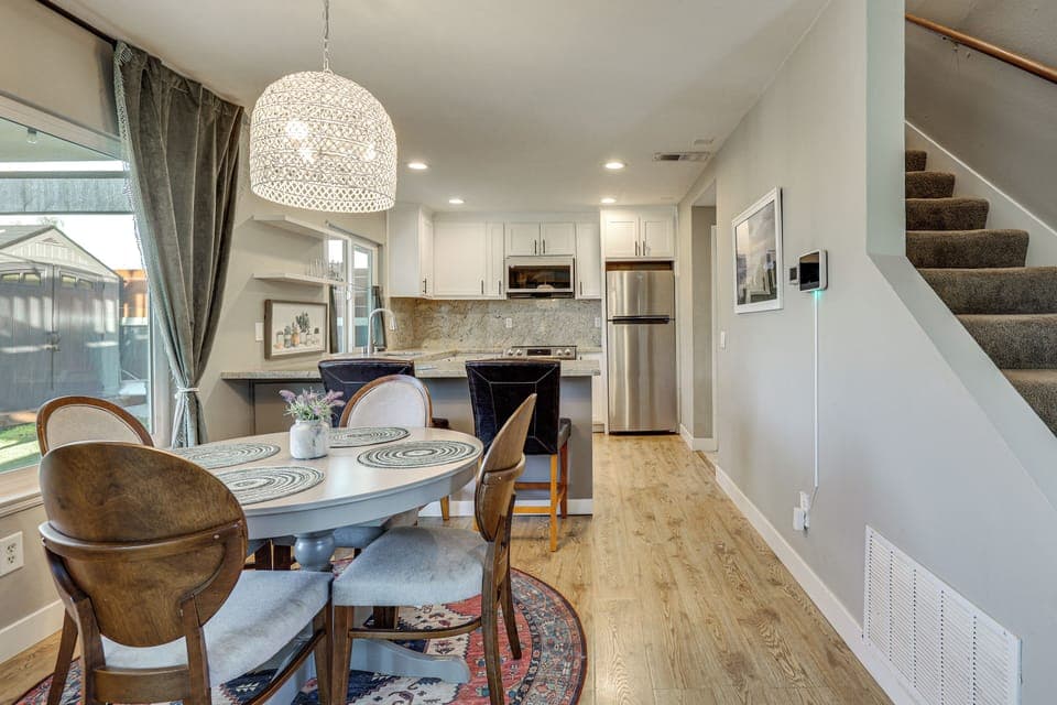 Dining Area | 1st Floor