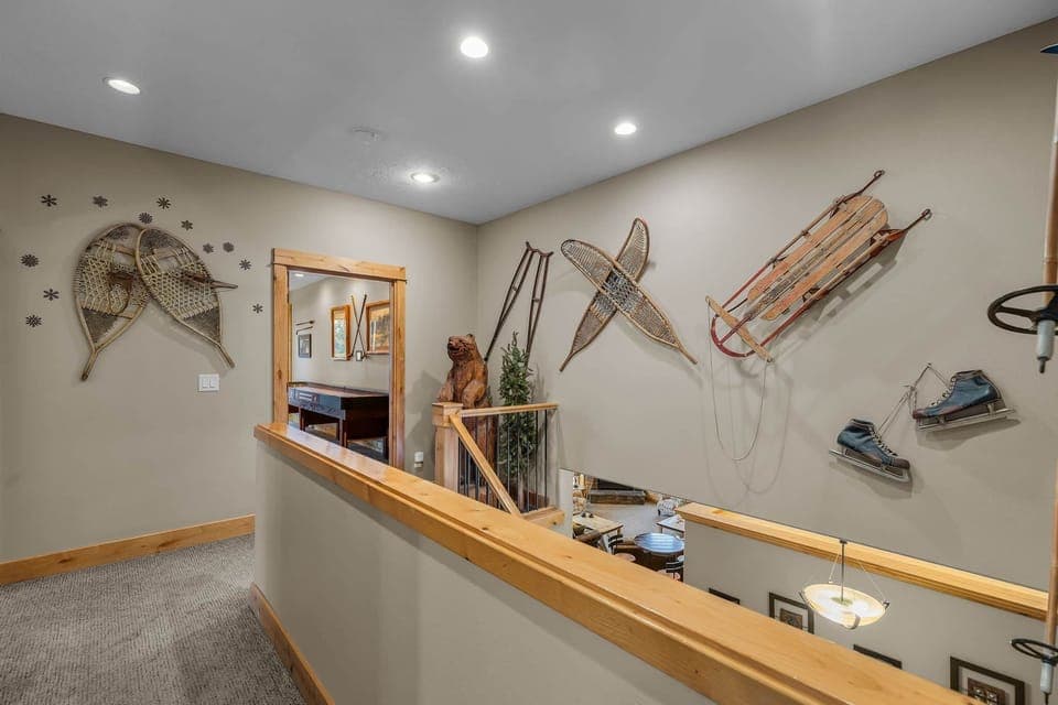 Lodge Decor 