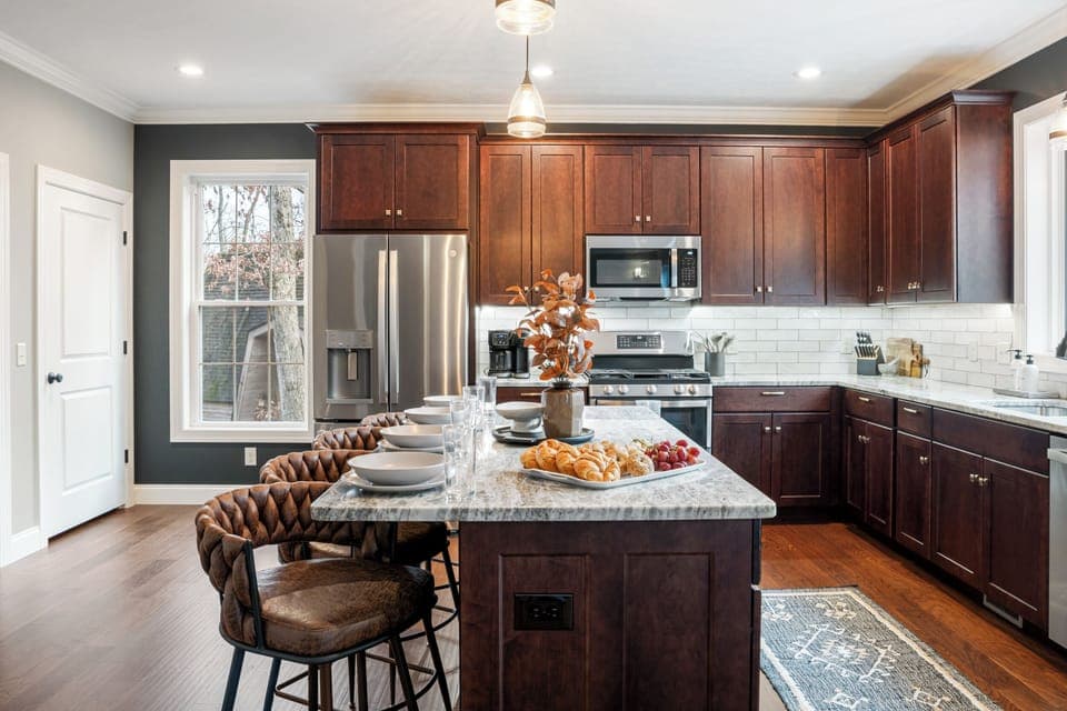 The kitchen is fully stocked so you don't have to worry about bringing anything 