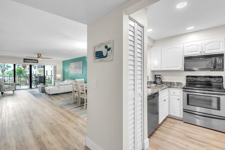 Kitchen Entrance