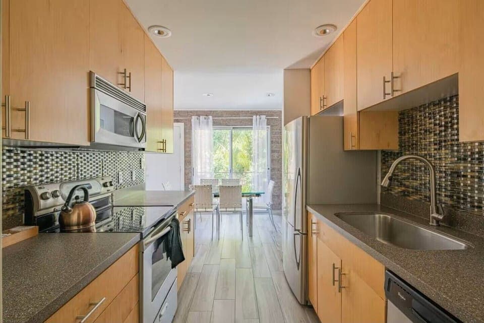 Private kitchen
