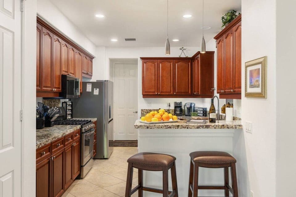 Fully equipped kitchen with everything you need for everyday cooking or special meals.