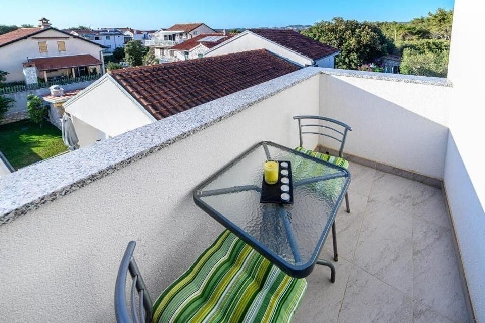 Terrace 2