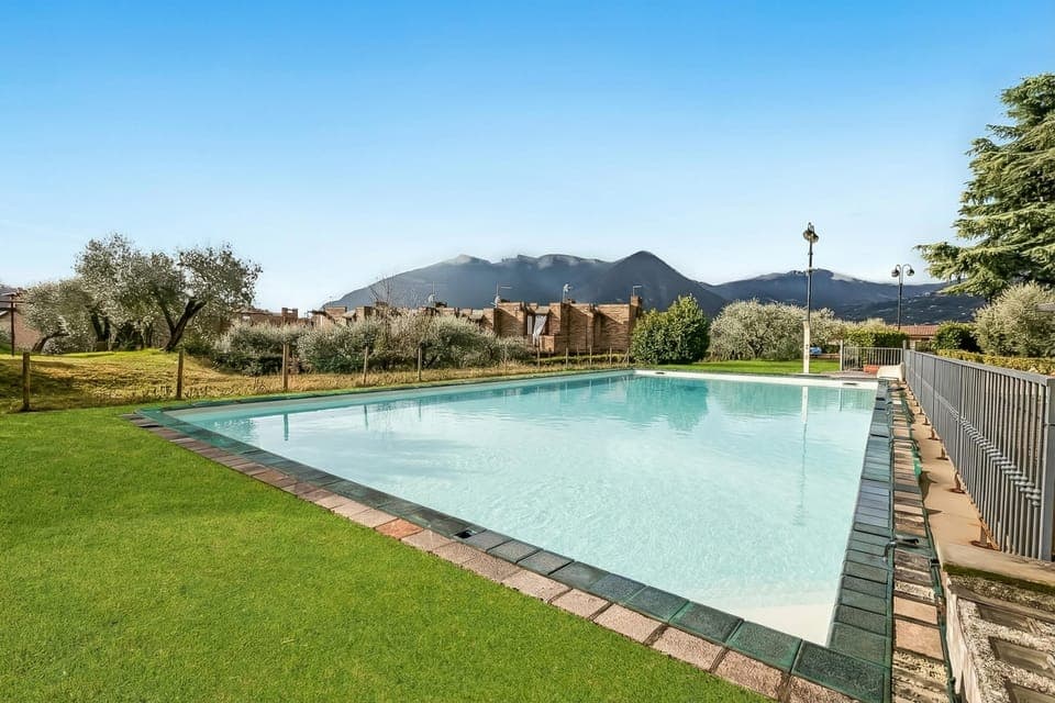 Shared pool