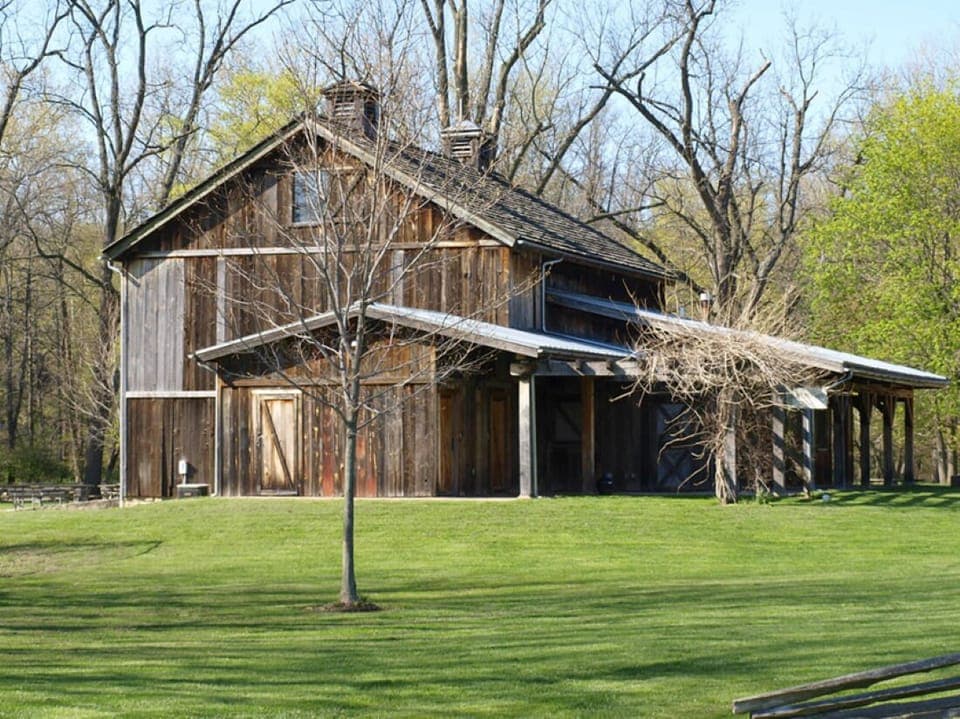 Mill Hollow Reserve Barn