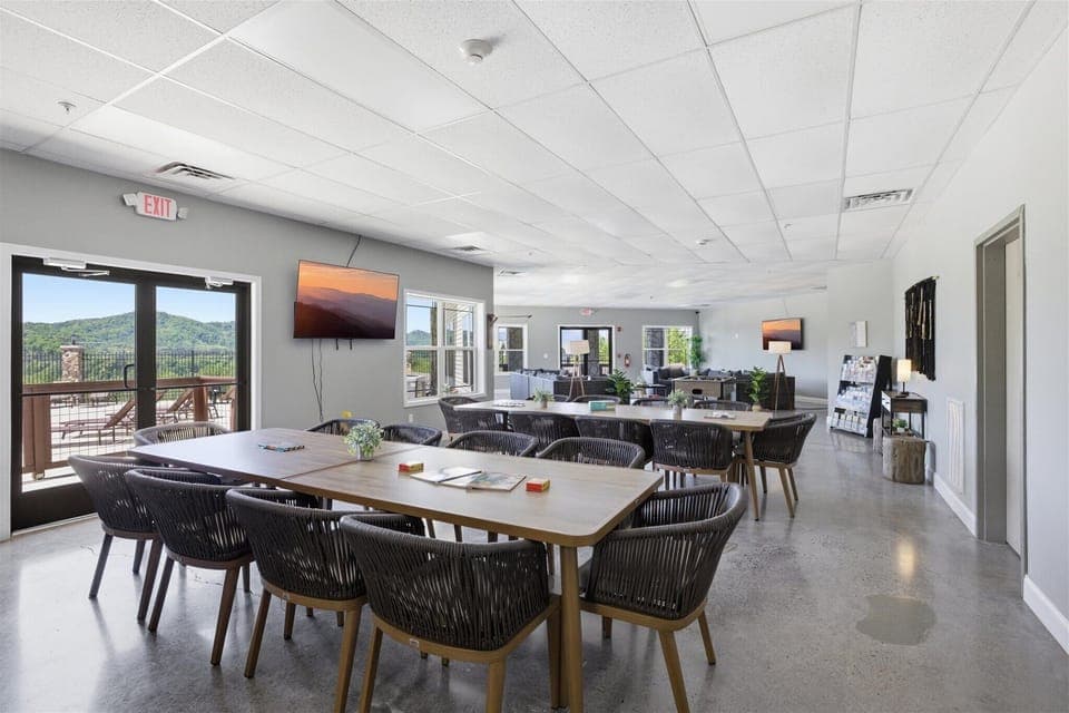 Gather around the clubhouse tables for card games, board games, or a casual evening with friends and family. There’s plenty of space to spread out and enjoy time together at your own pace.