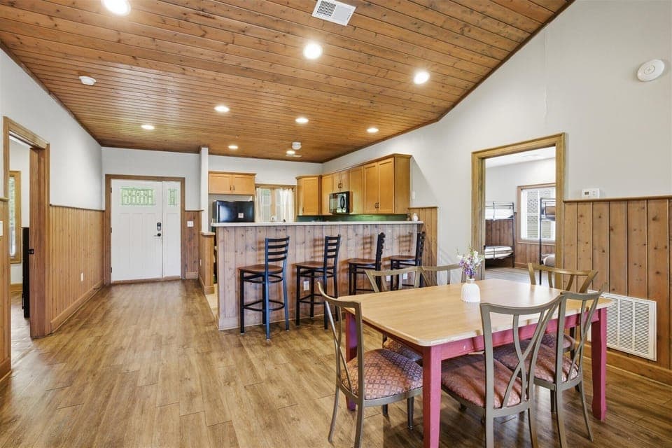 Take a seat at the dining table for six and settle into the rhythm of your stay—morning coffee, shared meals, and unhurried conversations all have a place here, right at the heart of the home.