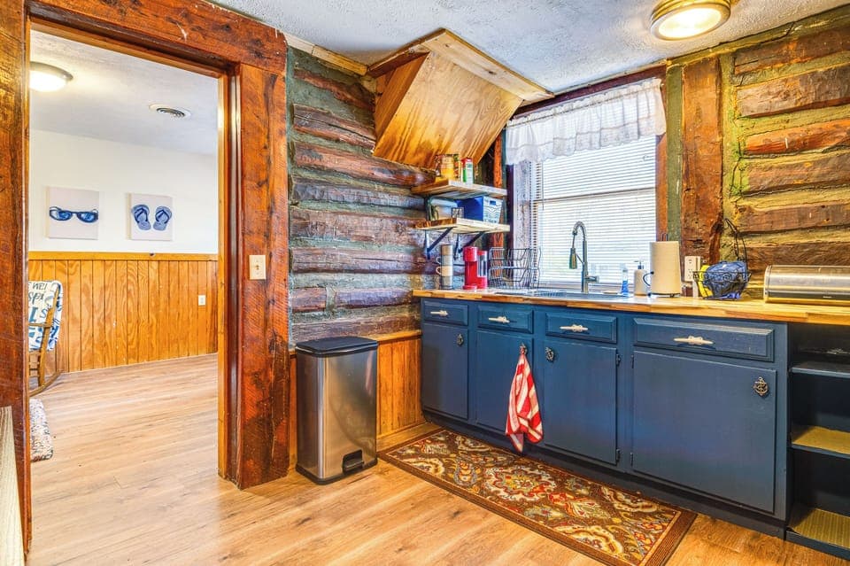 Kitchen | 1st Floor