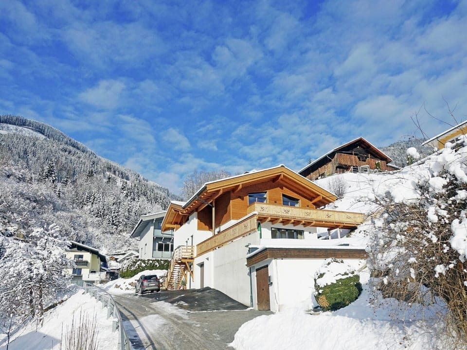 Holiday Home Exterior [winter]
