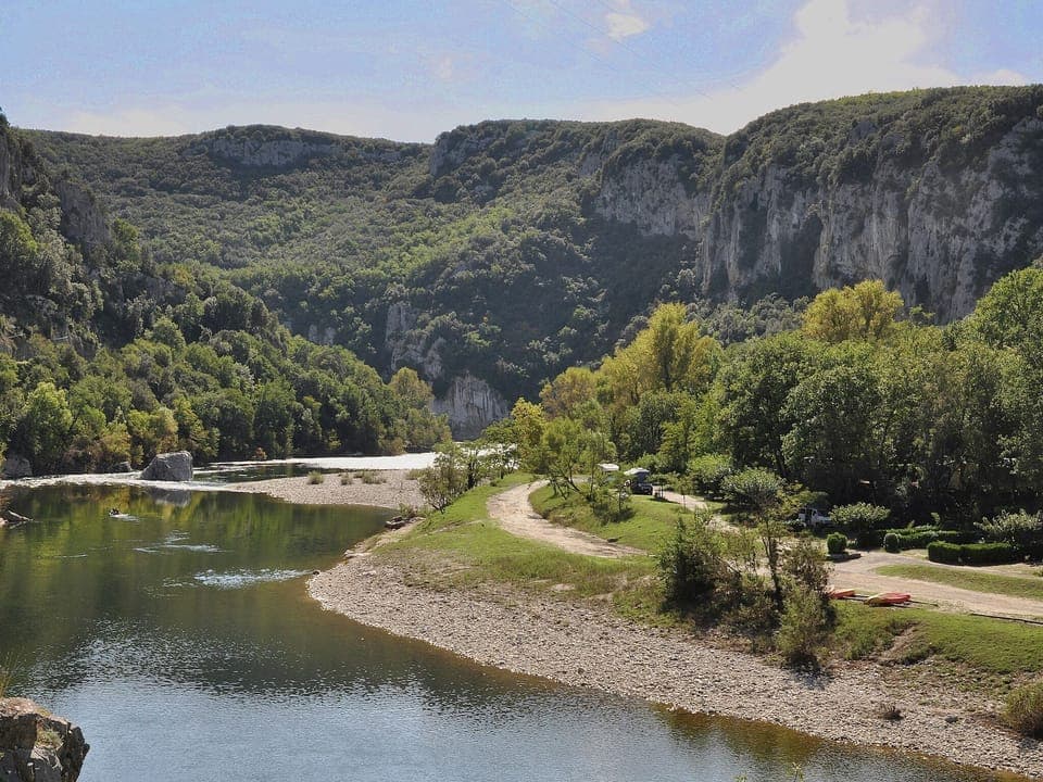 Region [summer] (>5 km)