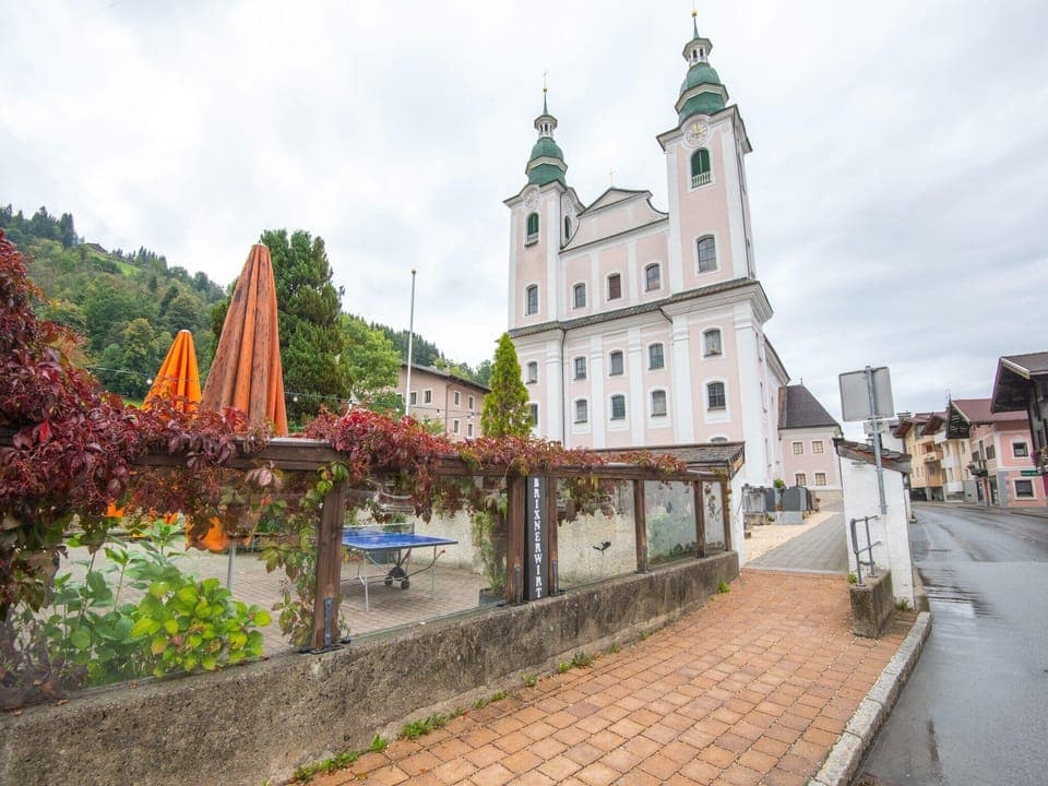 Region [summer] (>5 km)