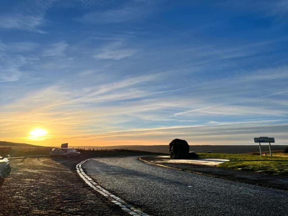 Region [summer] (>5 km)