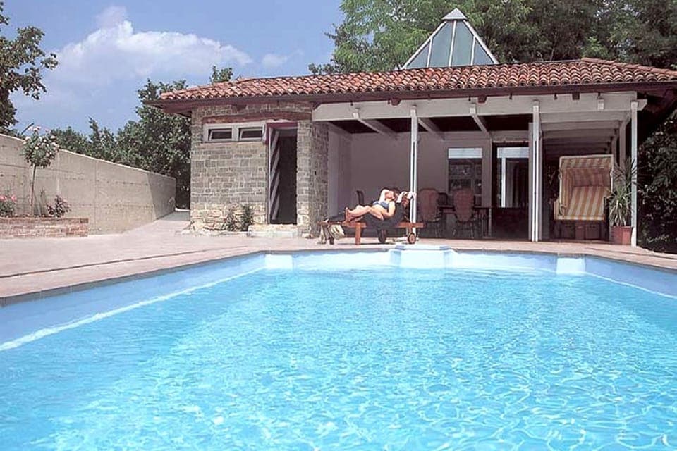 Holiday Home Swimming Pool
