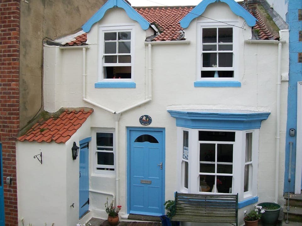 Kildale Cottage right in the heart of old Staithes just yards from the seafront.