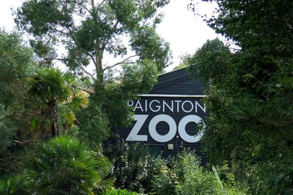 Paignton Zoo. 10 Minute Drive.