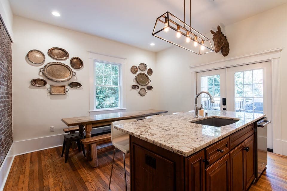 Kitchen #1- Gourmet Kitchen, Seating for 12-16, All Dish Ware, Glass Ware, Pots/Pans, Small Appliances Provided.  Keurig Duo and French Press Coffee Maker Available.