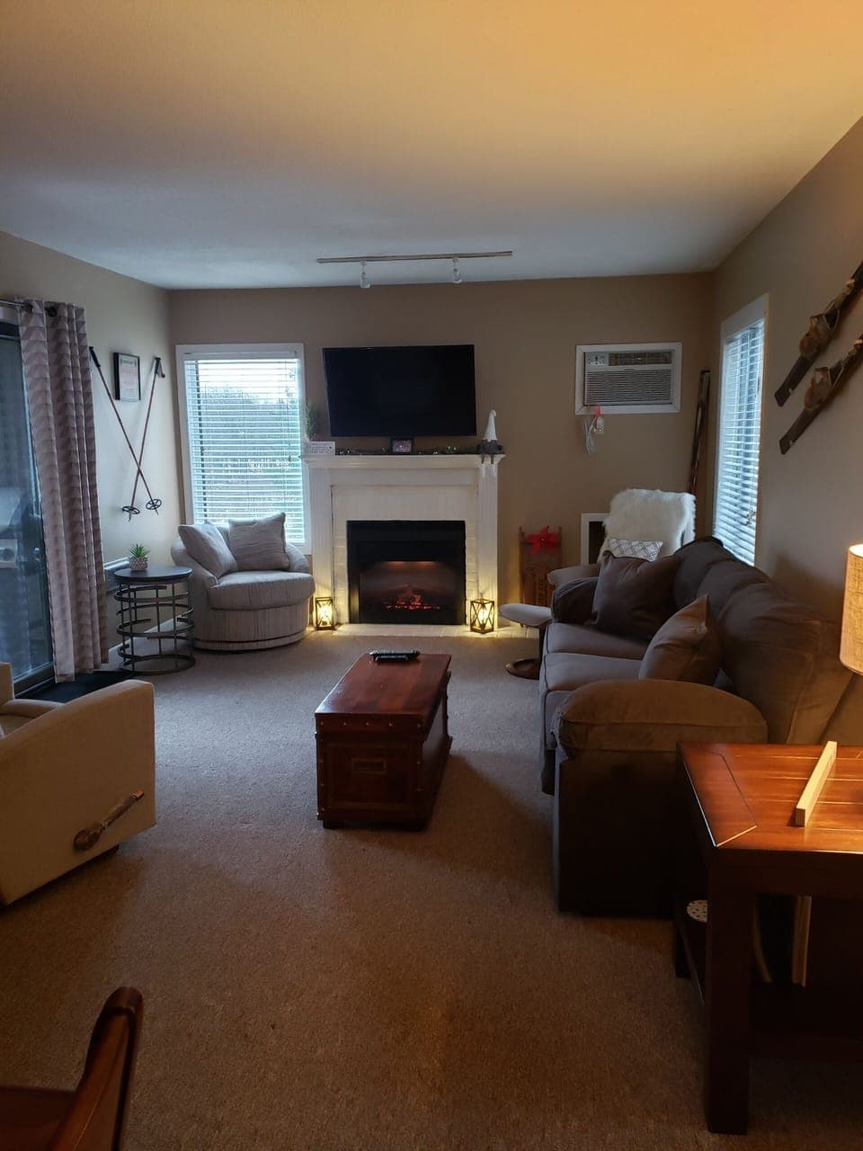 Large cozy living room