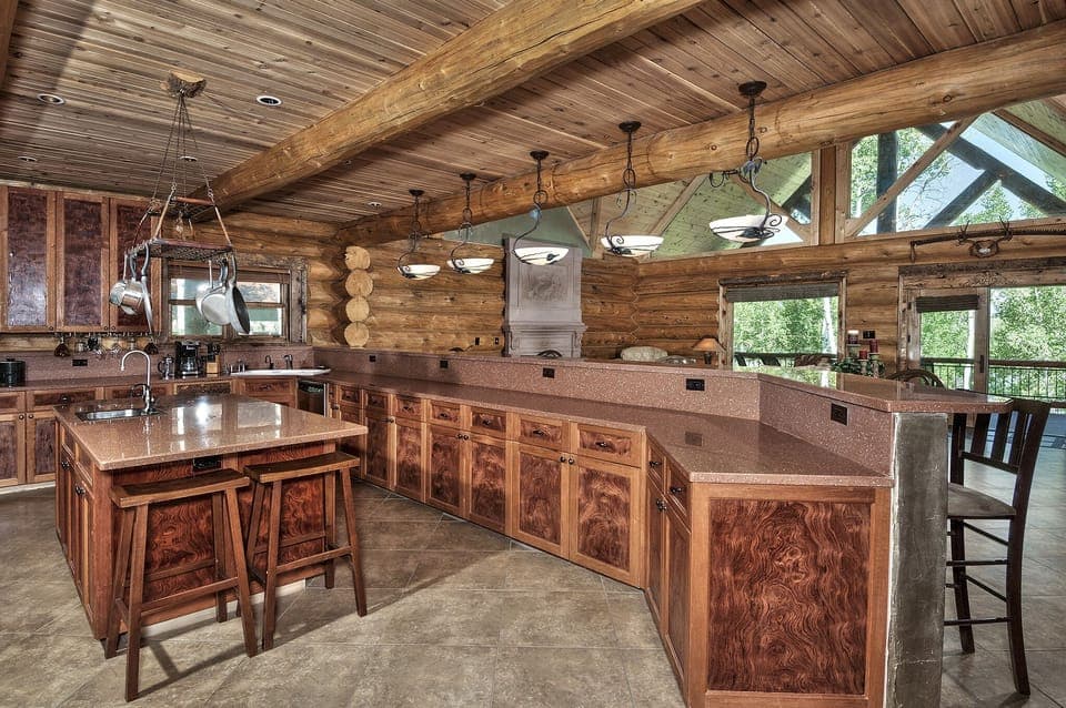 Kitchen counter 