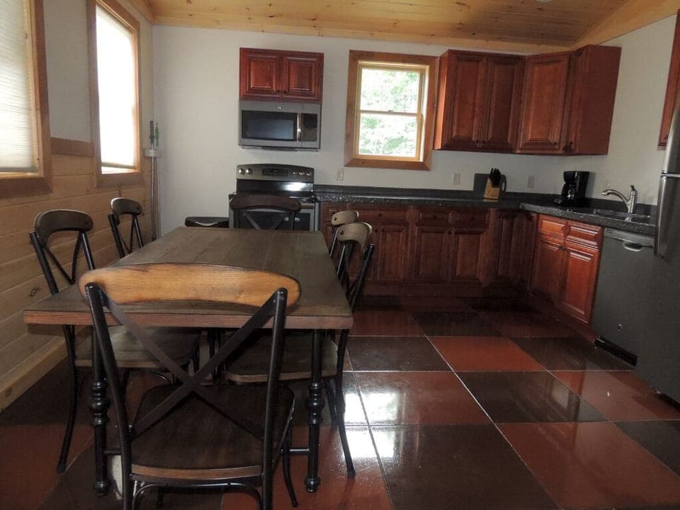 Dining table seats 6