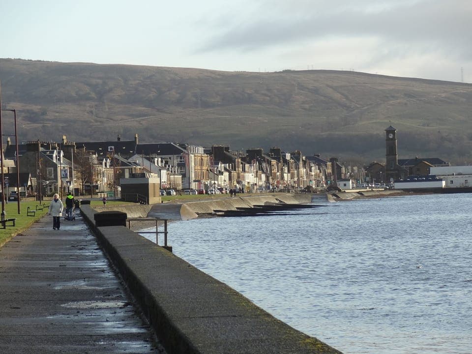 Helensburgh looking East