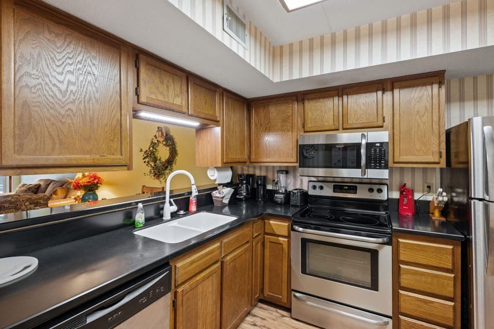 Full service Kitchen !