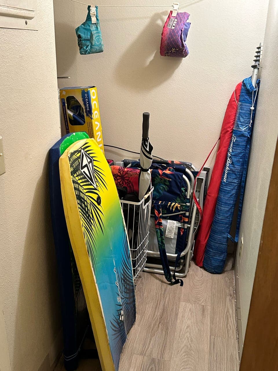 Boogie boards, umbrellas, beach chairs and sand toys for guests to enjoy