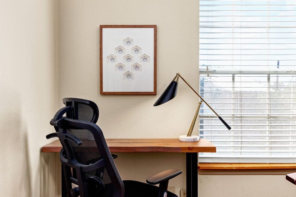 Office located in 2nd bedroom