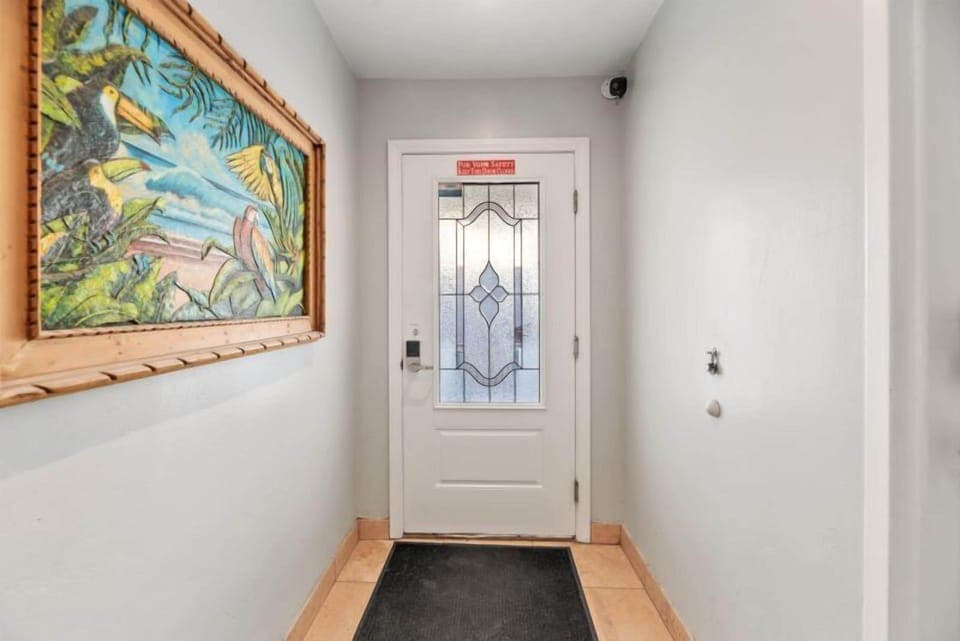 Private security entrance with stairs or elevator