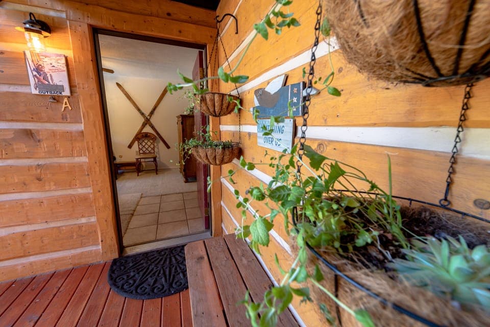 Condo A Outback entrance.
