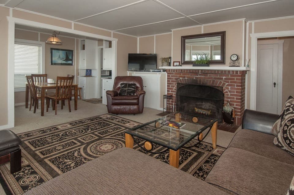 Living & dining room connected.