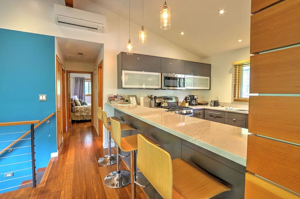 Kitchen Bar Area