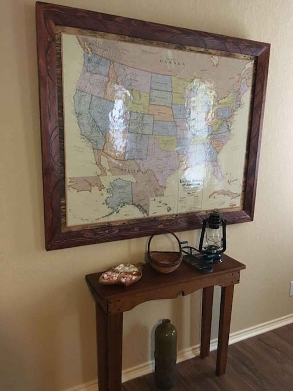 Handcrafted USA wall frame for my lovely guests to pin where they come from.