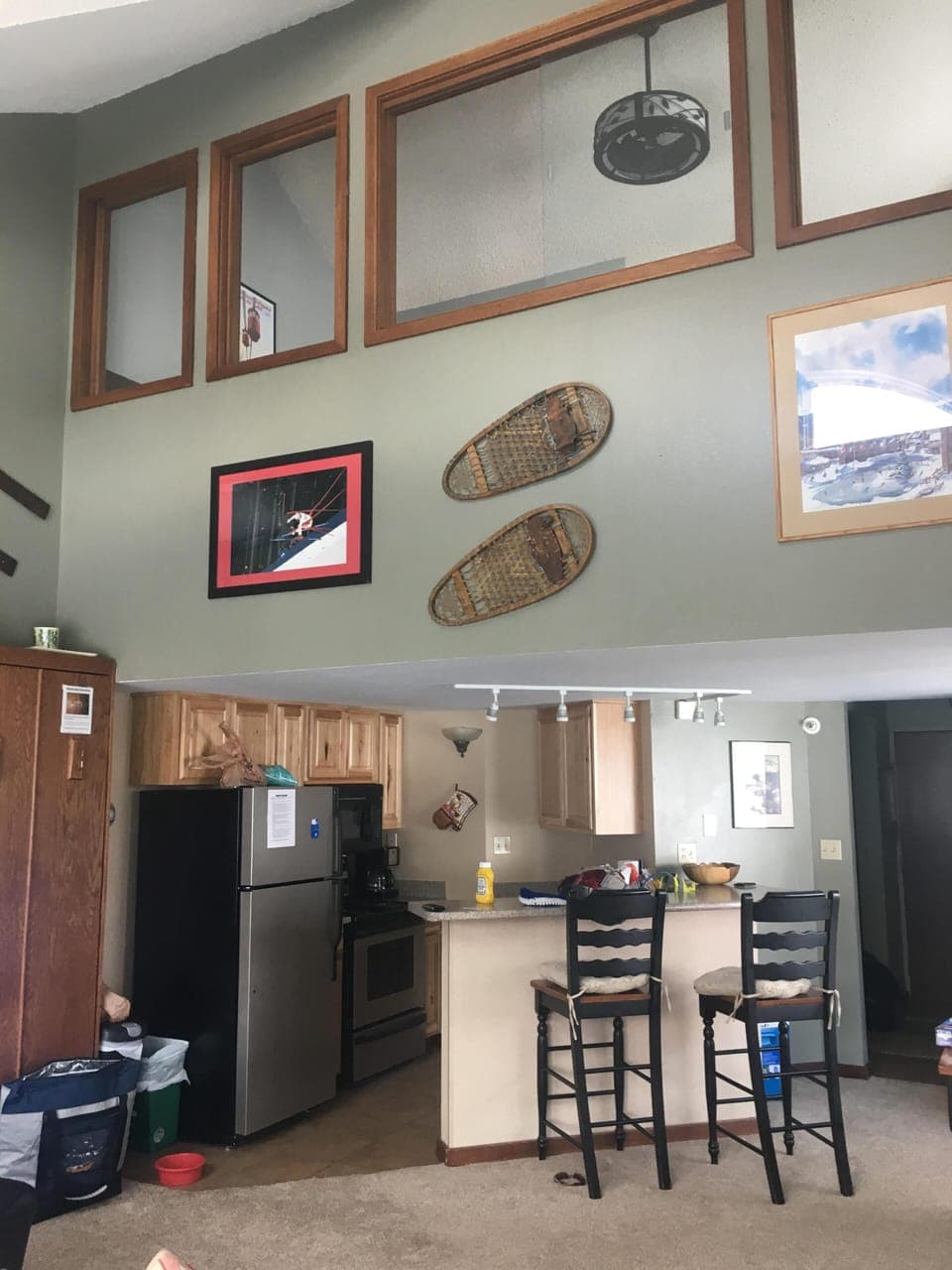 Spacious living room