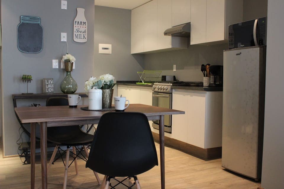 Kitchen: Full equipped