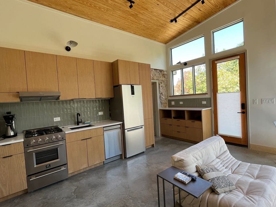 Full kitchen in den.