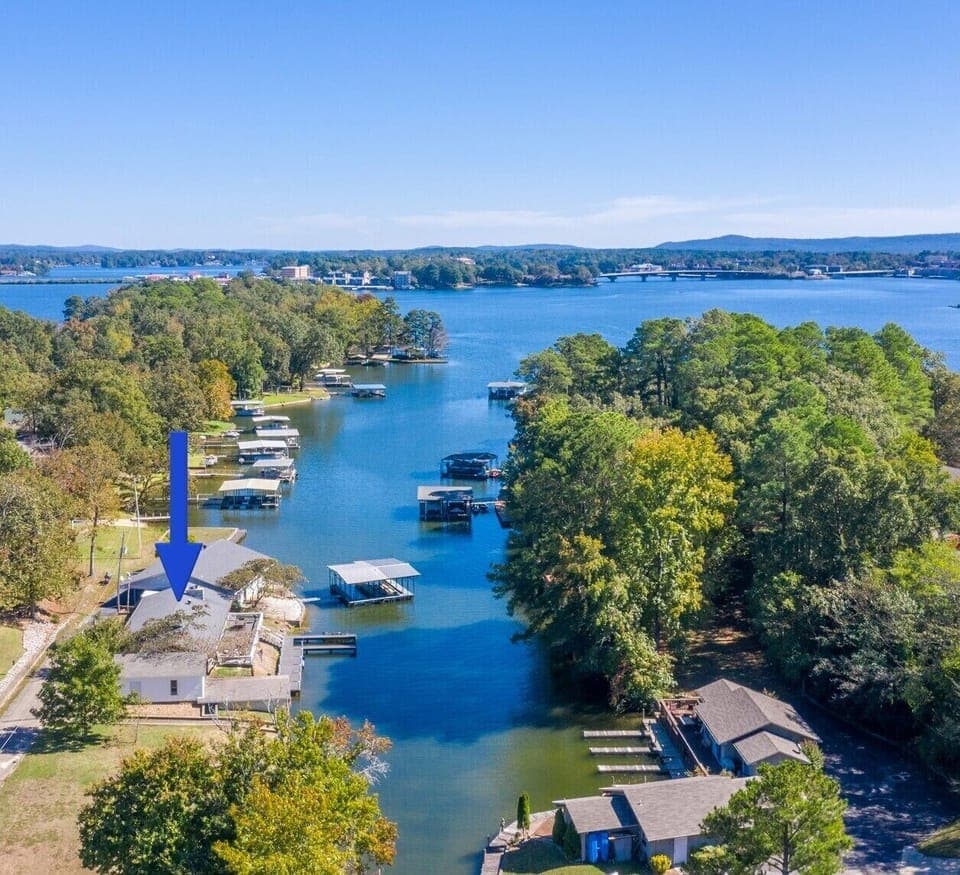 House Located Right on the Water in a Quiet Cove