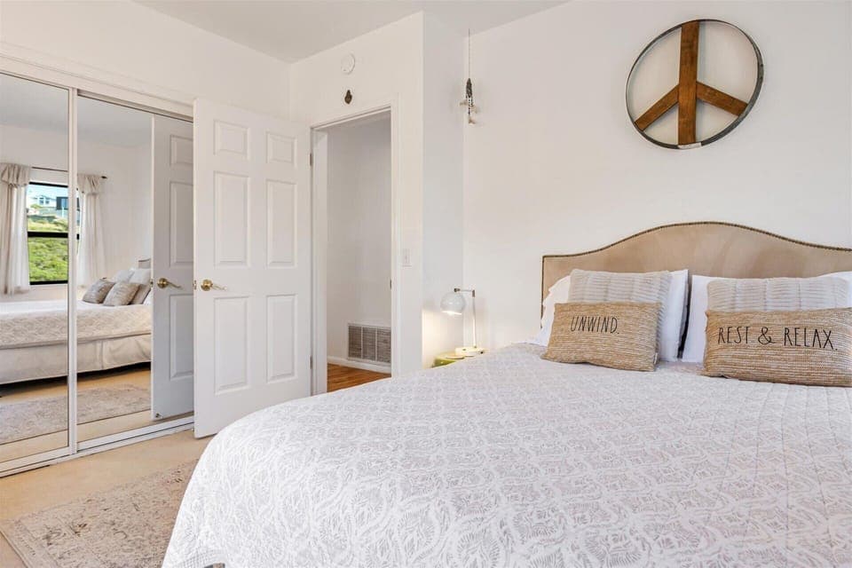 The room is light and airy with plenty of storage