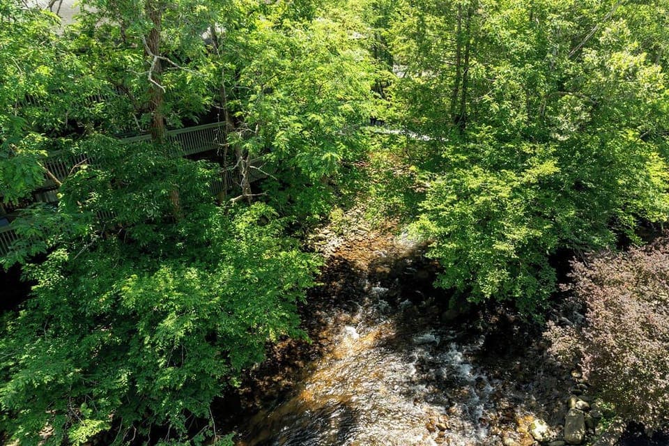 relaxing river sounds