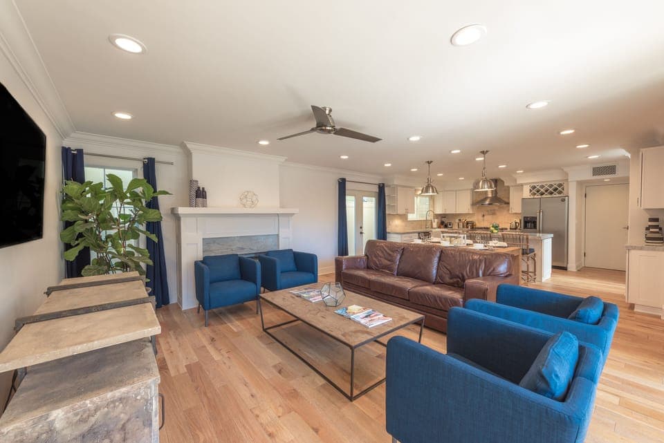 Welcome to your home away from home in Newport!