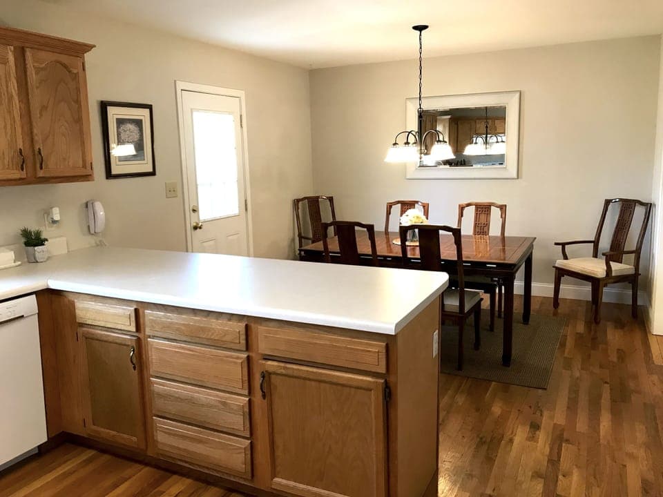 Spacious, light and bright!