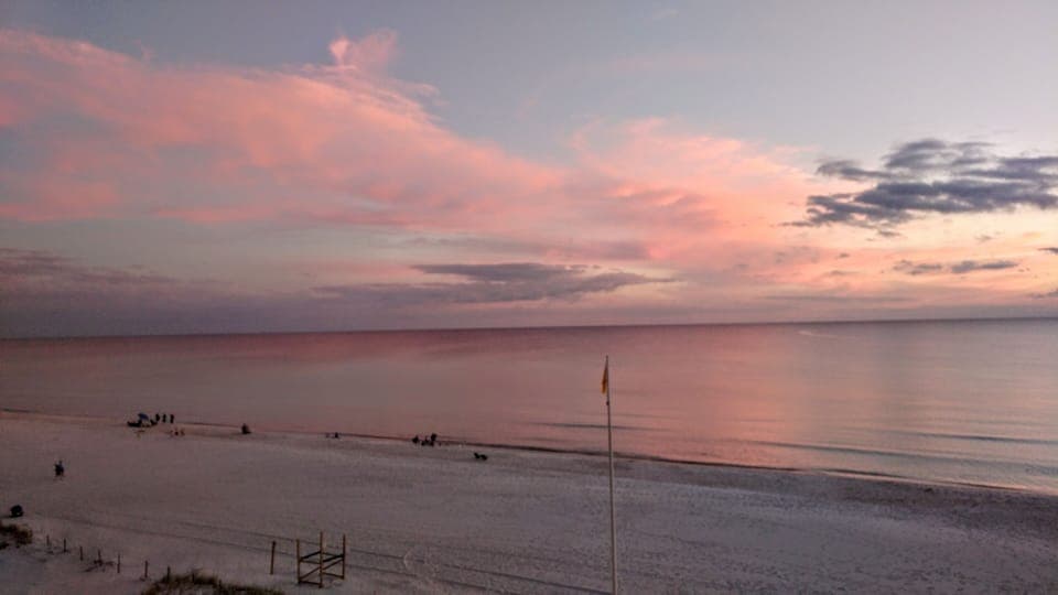 AWESOME SUNSET VIEWS - AWESOME SUNSET VIEWS