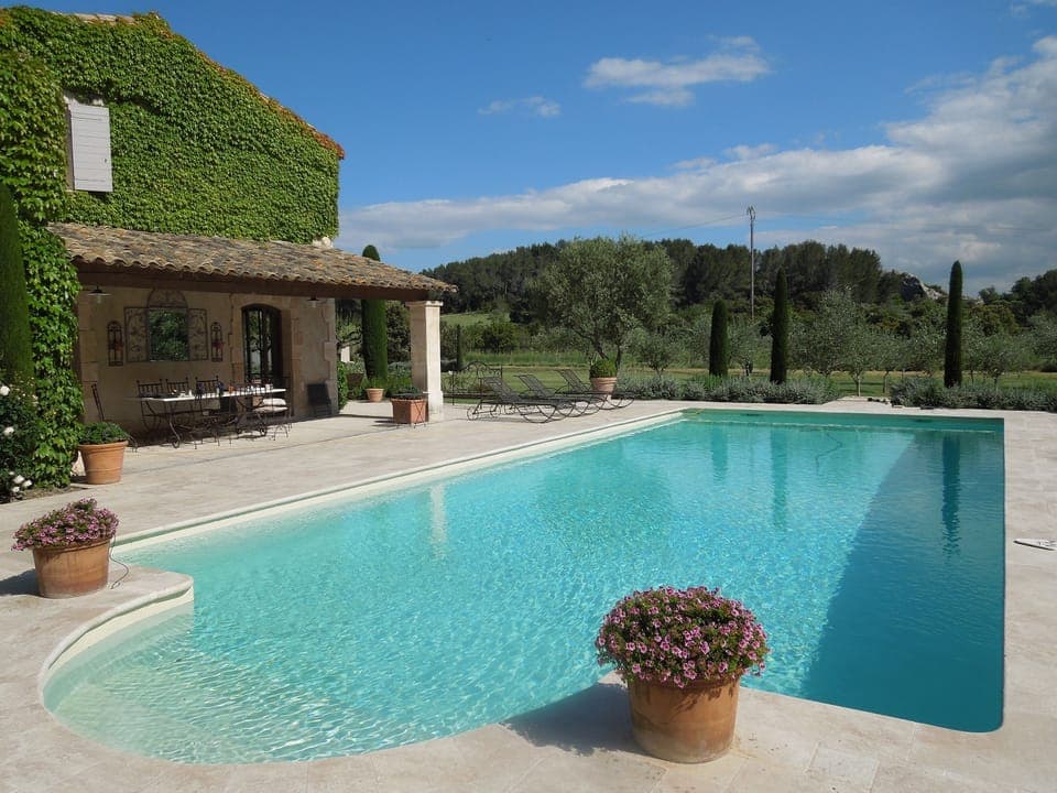 fabulous 15mx6m salt water pool with stone steps at shallow end. always sunny